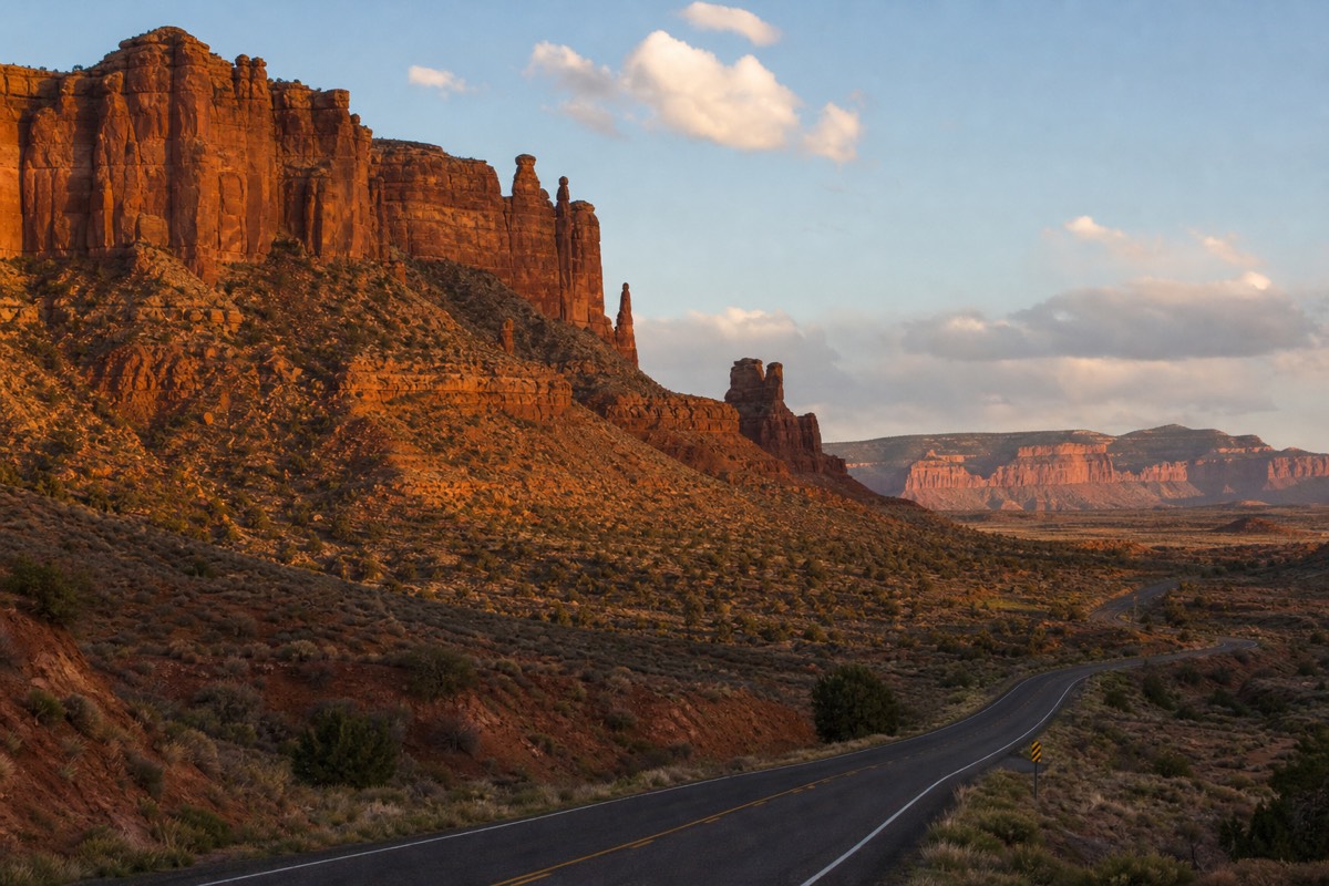 Golden hour over red rock country on a three-day Southwest loop out of Las Vegas